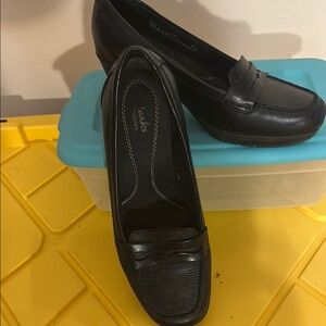 Clarks Black Leather Loafer heels